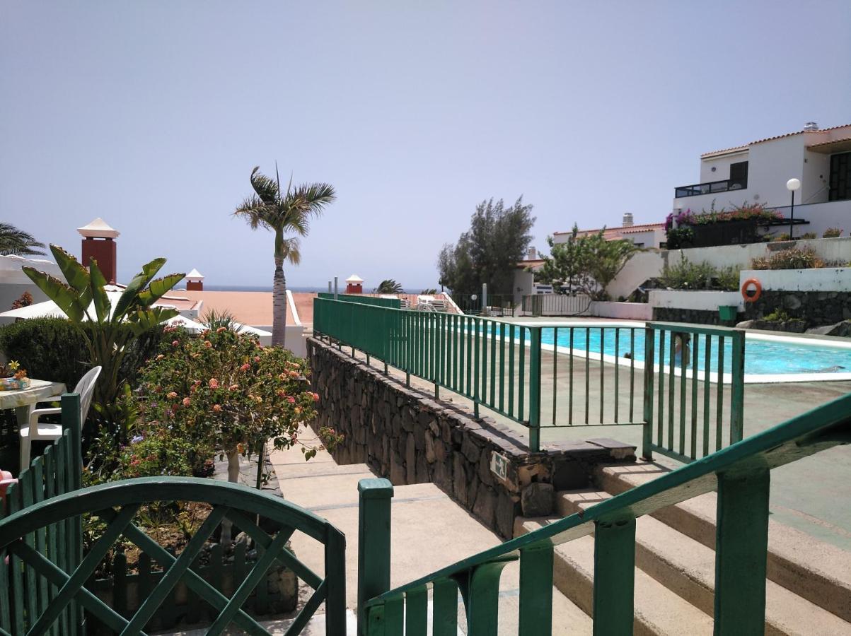 2 Calle Las Azucenas Playa Del Aguila  ภายนอก รูปภาพ
