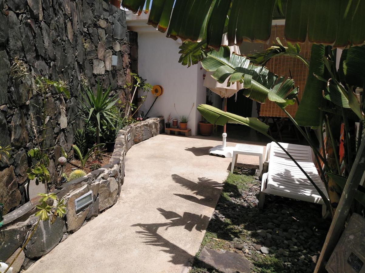 2 Calle Las Azucenas Playa Del Aguila  ภายนอก รูปภาพ
